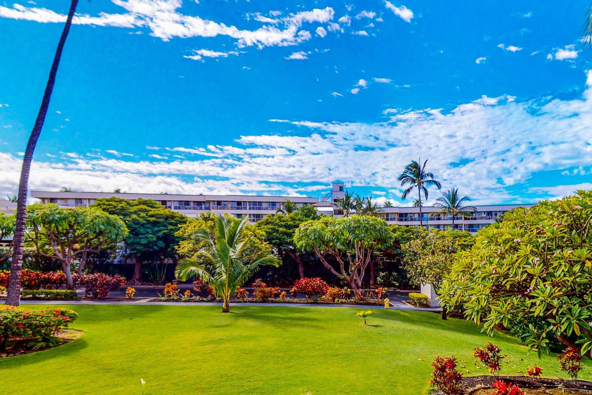 Kihei Akahi Apartahotel 3*