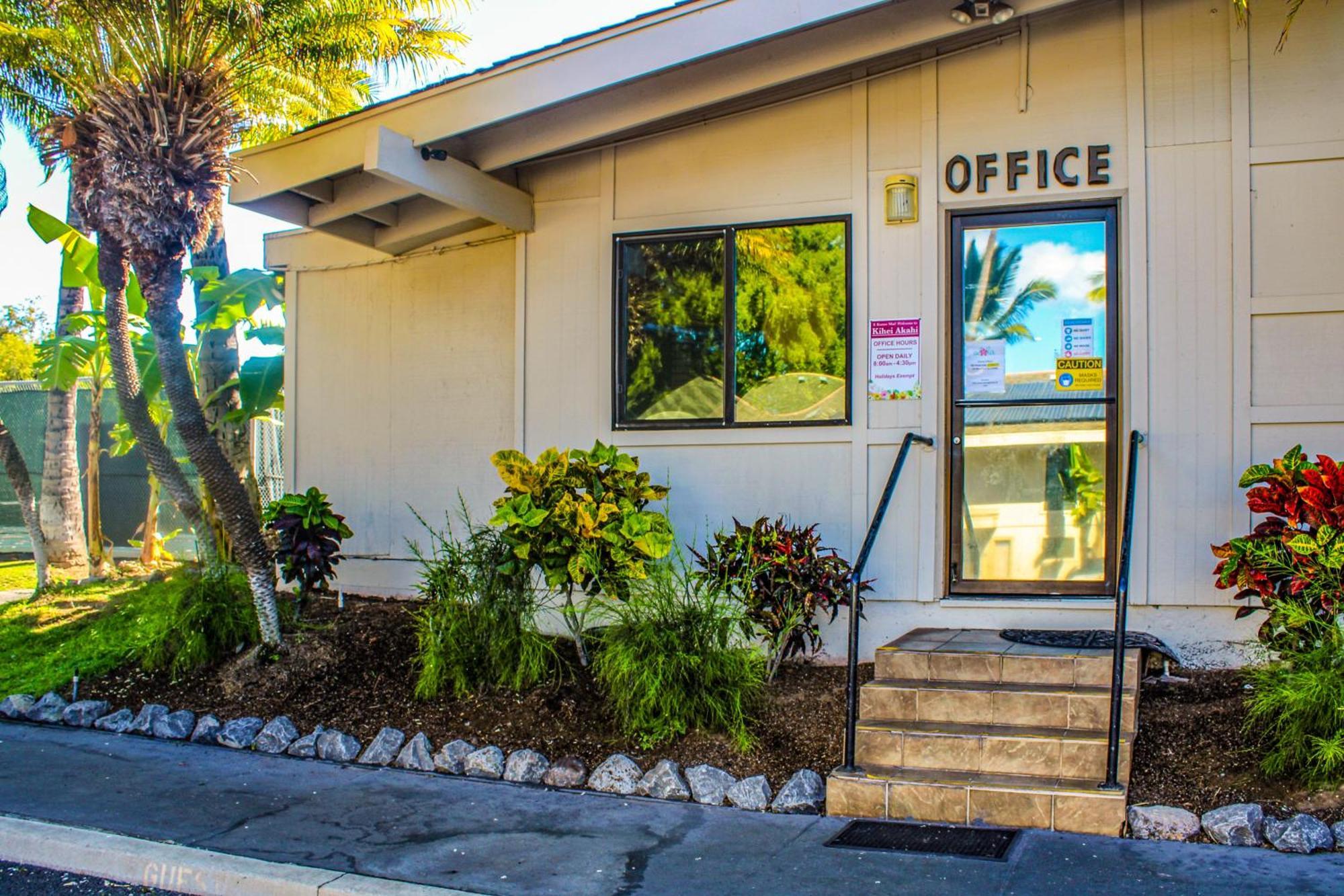 Kihei Akahi Apartahotel